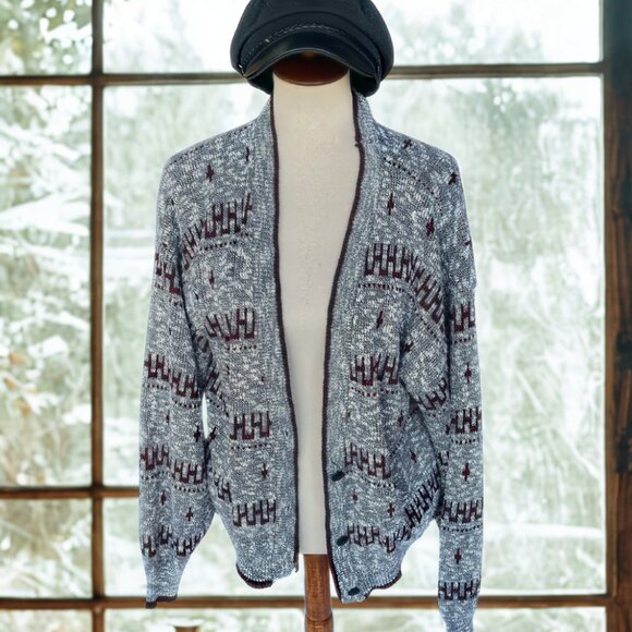 Heritage Knit Vintage Cardigan - Picture 2 of 5